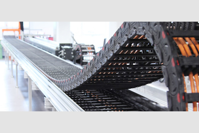 Hệ thống xích nhựa IGUS và các ứng dụng trong công nghiệp